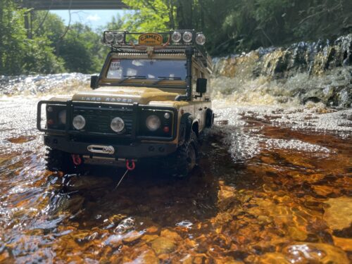Defender D110 «Camel trophy»